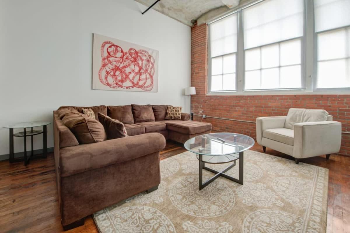 2Br 2Ba Spacious Historic Loft With Gym By Envitae Kansas City Exterior foto